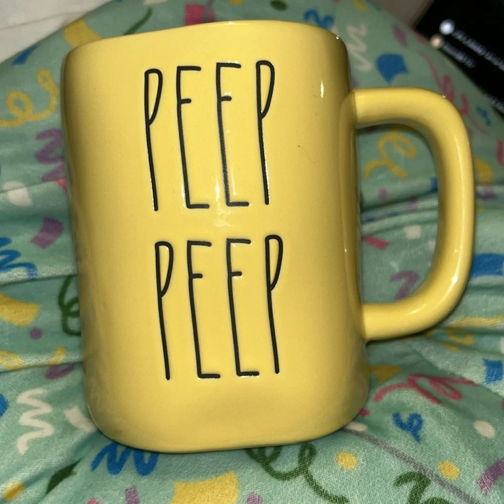 NWT Peep Peep yellow mug by Rae Dunn - Picture 2 of 6